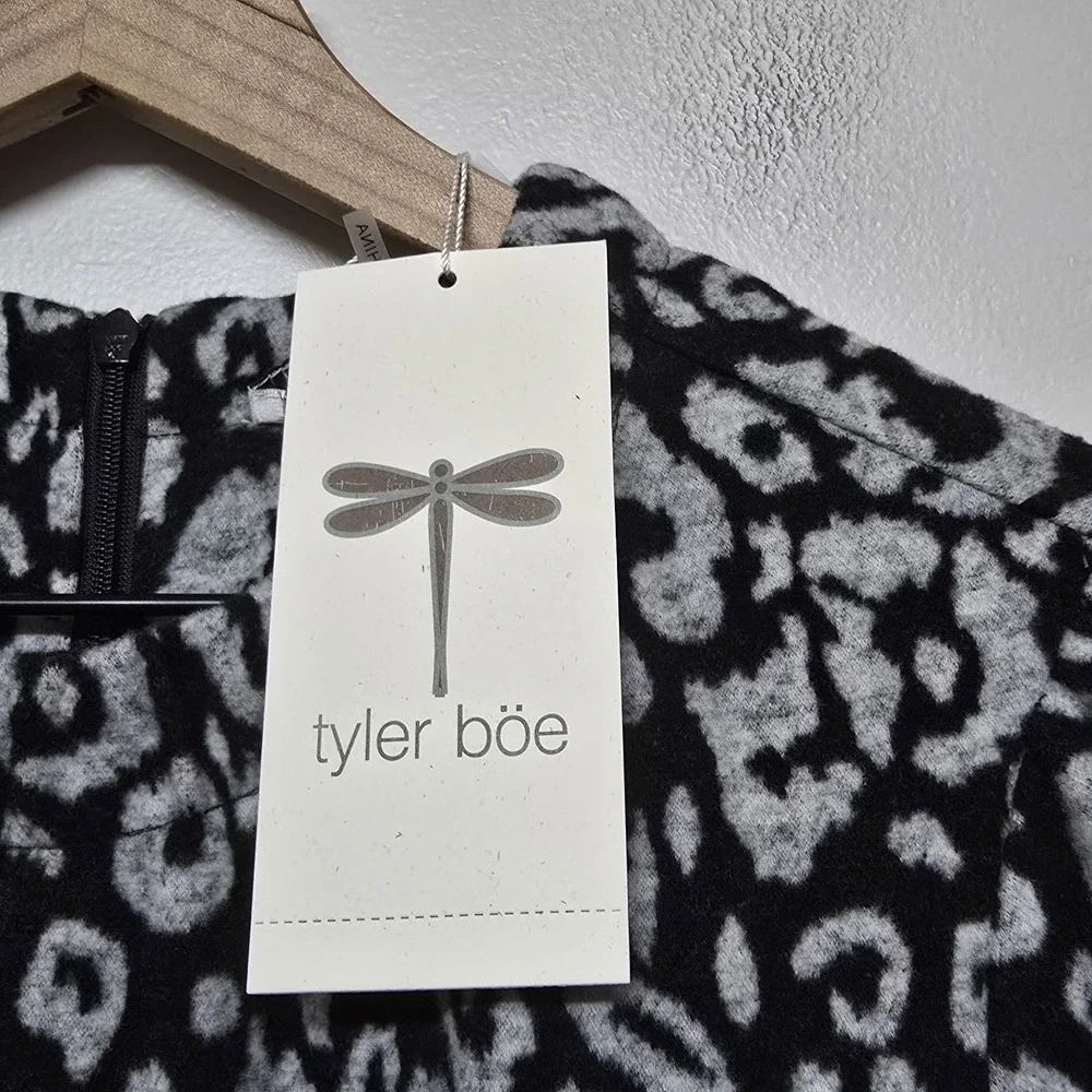 Tyler Boe Women's Short Shift Dress Leopard Print Half Sleeve Ruffle Hem Sz S‎